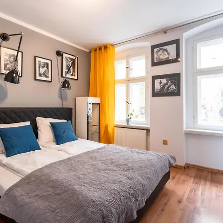 Apartament Cinema - Przy Deptaku, Ze Zwierzetami - By Spaceapart