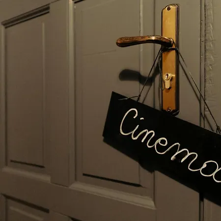 Apartment Apartament Cinema - Przy Deptaku, Ze Zwierzetami - By Spaceapart Jelenia Gora